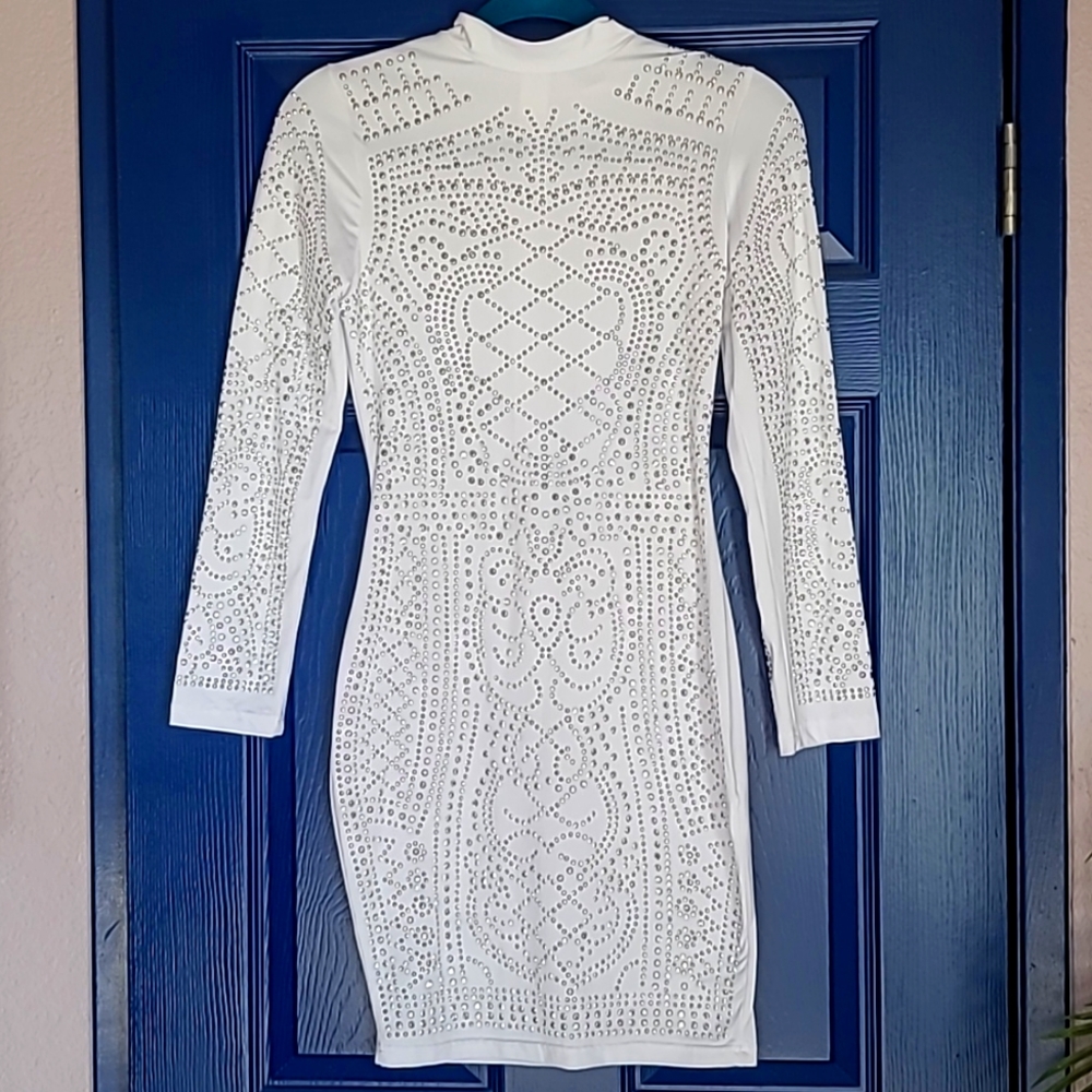 White bodycon dress M, studded